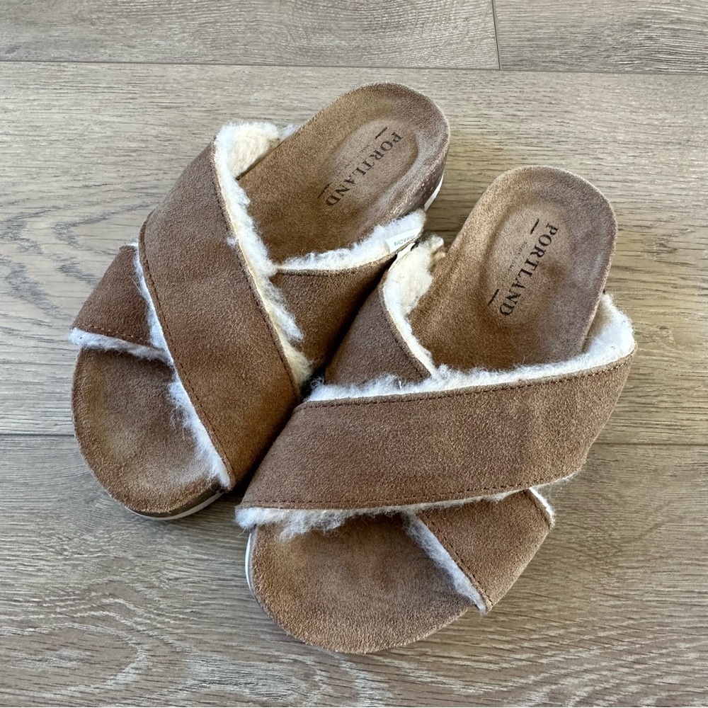 Portland Boot Company Genuine Suede Shearling Lined Sandals Shoes Sz 5